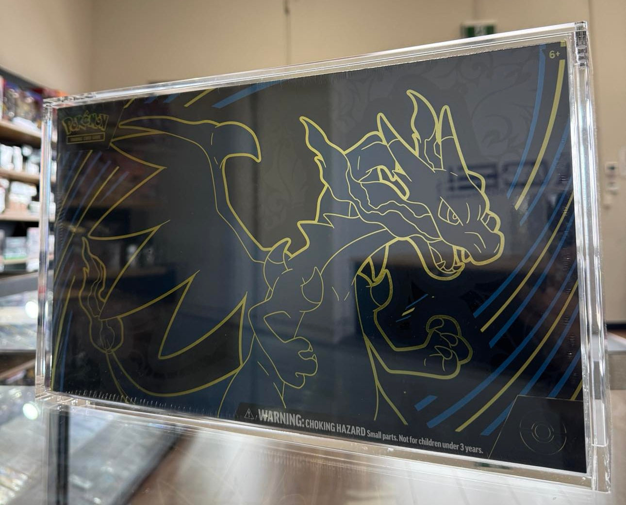 Ultra Premium Collection Acrylic Case 151 Terapagos Mega x Charizard (AC UPC)